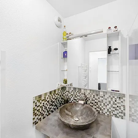 Apartment Escale Affaires Dugny-bourget Dugny